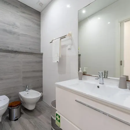 T1 Avenida Vieira Guimaraes Appartamento Nazaré