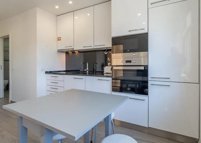 דירה T1 Avenida Vieira Guimaraes *